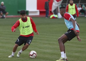 تدريبات الاتفاق على فترتين استعداداً لمواجهة النصر