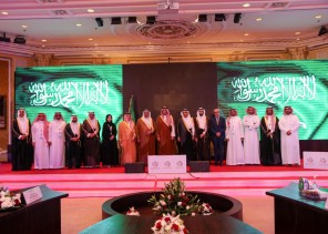 *النجمي يدشن تقنية نظارات الواقع الافتراضي VR لتطعيمات الأطفال*