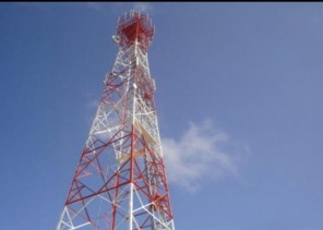 أهالي قرية الحماد جنوب حائل يشتكون ضعف شبكة الإتصال والإنترنت