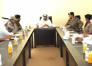 محافظ بيش يرأس اجتماع لجنة الدفاع المدني الفرعية بمحافظة بيش