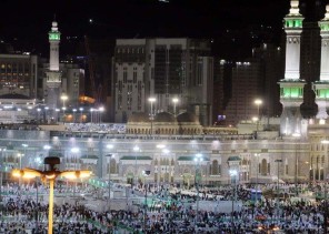 فتح 74 باباً إضافياً بالمسجد الحرام لتسهيل حركة الزوار والمعتمرين