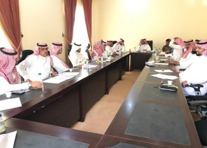 محافظ بيش يرأس اجتماع لجنة التنمية السياحية بالمحافظة