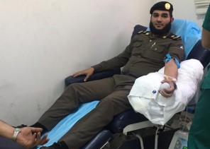 منسوبي أمن الطرق بالمنطقه الشرقيه يتبرعون بالدم