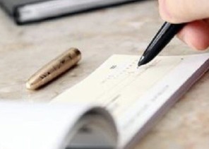 الكشف عن غرامة إصدار شيك غير مؤرخ!