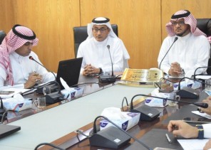 لجان حملة التوعية ومحو الأمية بإدارة تعليم صبيا تعقد اجتماعها الأول