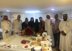 “مداد فن” يُكرم التشكيلية مها زغلول لترشيحها للقب سفيرة جماعة عرار لشؤون الفن التشكيلي الأردني