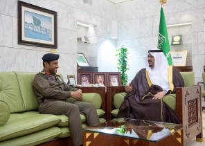 سمو أمير الرياض بالنيابة يستقبل نائب مدير شرطة الرياض المكلف