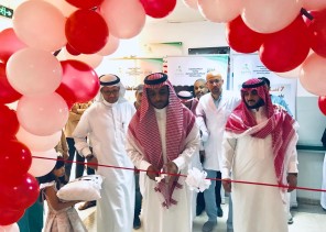 “عريشي” يدشن عيادة مكافحة التدخين بمستشفى صامطة