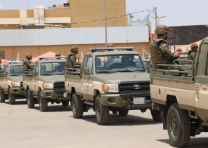 بتوجيه من وزير الداخلية : انطلاق دوريات الأفواج الأمنية لمباشرة مهامها الأمنية في مساندة القطاعات الأمنية في منطقة نجران