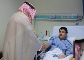 أمانة الرياض تعايد الأطفال المرضى وتشاركهم فرحة العيد