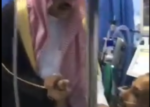 شاهد.. زيارة أمير حائل لرجال مكافحة المخدرات أصـيبوا خلال عملية مداهمة في اليوم الوطني