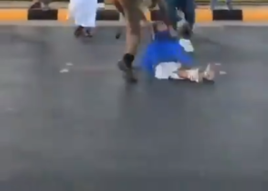 أمير القصيم يكرم رجل الأمن مُنقذ الطفلة “جوان” في بريدة