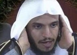 بصوت مؤذن الحرم المكي “بن علي”.. أبها توحّد الأذان في مساجدها الأحد المقبل