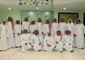 «تكامل» يدرب 20 شاباً وشابة على (إثراء تجربة الزائر)