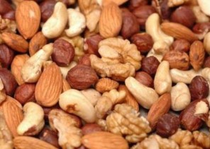 لفقدان الوزن.. عليك بالمكسرات