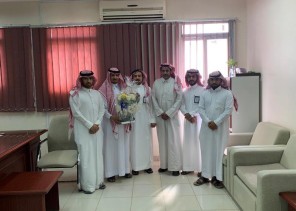 بلدية صوير تحتفي بالمعلمين و المعلمات في مدارسهم