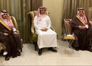 سمو أمير منطقة الرياض يعزي الأمير فهد بن مشاري في وفاة والدته