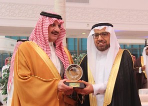 *جامعة الملك فيصل تطلق هويتها الجديدة تحت شعار “جامعة ووطن.. نماء واستدامة”*