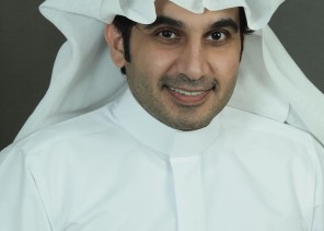 الدكتور زكي المانع استشاري طب الاسرة : تكثيف التوعية الصحية للحد من كيس الأدوية للمريض