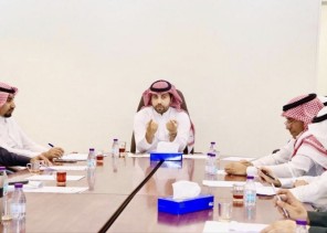 مركز القيادة والتحكم بصحة بيشة يعقد اجتماعاً لمناقشة تطورات الأمراض المعدية