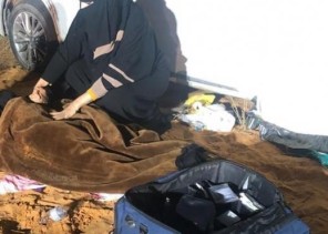 بعد تعرضهم لحادث مروع .. ممرضة سعودية تنقذ عائلة من الموت على طريق حفر الباطن