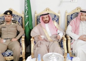 محافظ الحائط يقوم بجولة تفقدية لـ”مركز المناخ” والقرى التابعة