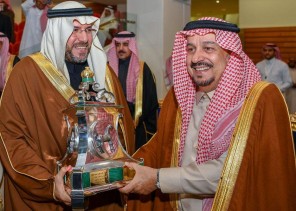 سمو أمير منطقة الرياض يرعى حفل سباق نادي الفروسية السنوي على كأسي خادم الحرمين الشريفين لخيل الإنتاج والمستورد