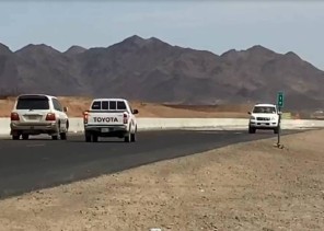 سالكي طريق “المدينة – حائل” يبثون شكاوى بسبب التعثر لوسائل السلامة واللوحات الإرشادية