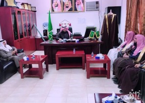 مدير عام فرع الرئاسة العامة لهيئة الأمر بالمعروف بالجوف يتفقد مركز هيئة صوير