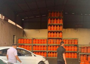 “أمانة مكة” تلزم منشآت بيع أسطوانات الغاز بتنظيفها وتطهيرها قبل توزيعها