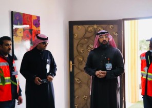 مدير الهلال الأحمر بالجوف يتفقد سير العمل ببعض المواقع التابعة للهيئة بالمنطقة