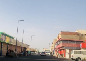 بالفيديو: محافظ “الخرمة” يوجه بإغلاق محال تجارية خالفت الاجراءات الاحترازية حتى إشعار آخر