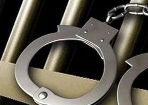 شرطة الرياض تطيح بشخص ظهر في مقطع وهو يتحدث بعبارات تتنافي مع القيم والأخلاق