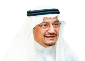 *معالي مدير جامعة الملك خالد الأستاذ الدكتور فالح السلمي يشيد بالاجراءات التي اتخذهتها القياده الحكيمه*