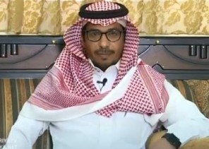 بالفيديو: مواطن يتنازل عن ديون بمبلغ أكثر من مليون ريال في حائل .. ويمزق الشيكات