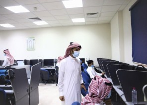 وزارة التعليم وبالتنسيق مع هيئة تقويم التعليم والتدريب تعقد الاختبار التحصيلي المحوسب في رحاب الجامعة