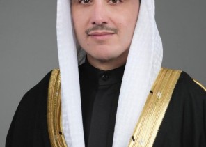 أول تعليق من وزیر الخارجیة الكويتي  الشیخ “أحمد ناصر الصباح” بشأن مؤتمر المانحین لدعم الیمن