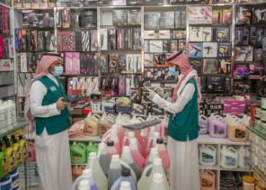 “التجارة” تنفذ 776 جولة تفتيشية للرقابة على أسعار محال بيع مستلزمات صوالين الحلاقة ومراكز التجميل