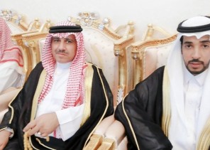 في حفل بهيج حضره عدد محدود من المقربين .. الشيخ “مرحب بن شويلع” يحتفل بزفاف ابنه “سلطان”