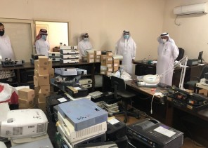 ورشة المستلزمات التعليمية والتقنية بتعليم مكة تعيد تأهيل 9398 صنفاً من تجهيزات المدارس ..