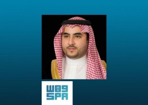 نائب وزير الدفاع يجري اتصالا هاتفياً بالقائد العام للقوات المسلحة وزير الدفاع والإنتاج الحربي بمصر