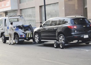 أمانة الشرقية: آلية سحب المركبات على الطرق العامة تخضع لأنظمة وقواعد المرور