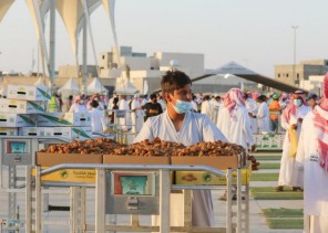 موسم عنيزة للتمور 41.. “السكرية الصفراء” تهيمن