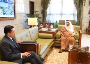 سمو أمير منطقة الرياض يستقبل سفير جمهورية المكسيك لدى المملكة