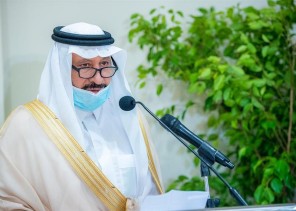 أمير القصيم يزور مهرجان التمور في بريدة للاطلاع على الحركة الاقتصادية