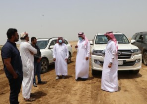 رئيس بلدية العالية يقوم بجولة تفقدية لمشروع الخط الرابط بالطريق الدولي