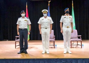 حرس الحدود يتسلم مهام قيادة قوة الواجب المختلطة من القوات البحرية الأردنية