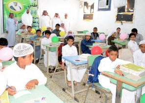 بالفيديو: متحدثة التعليم توضح آلية تطبيق قرار اعتماد اللغة الإنجليزية مادة دراسية من الصف الأول الابتدائي