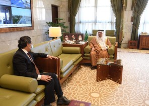 سمو أمير منطقة الرياض يستقبل سفير جمهورية أفغانستان