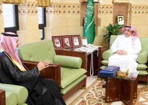 وكيل إمارة الرياض يستقبل مدير صندوق تنمية الموارد البشرية (هدف)